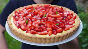 crostata di fragole allo zabaglione